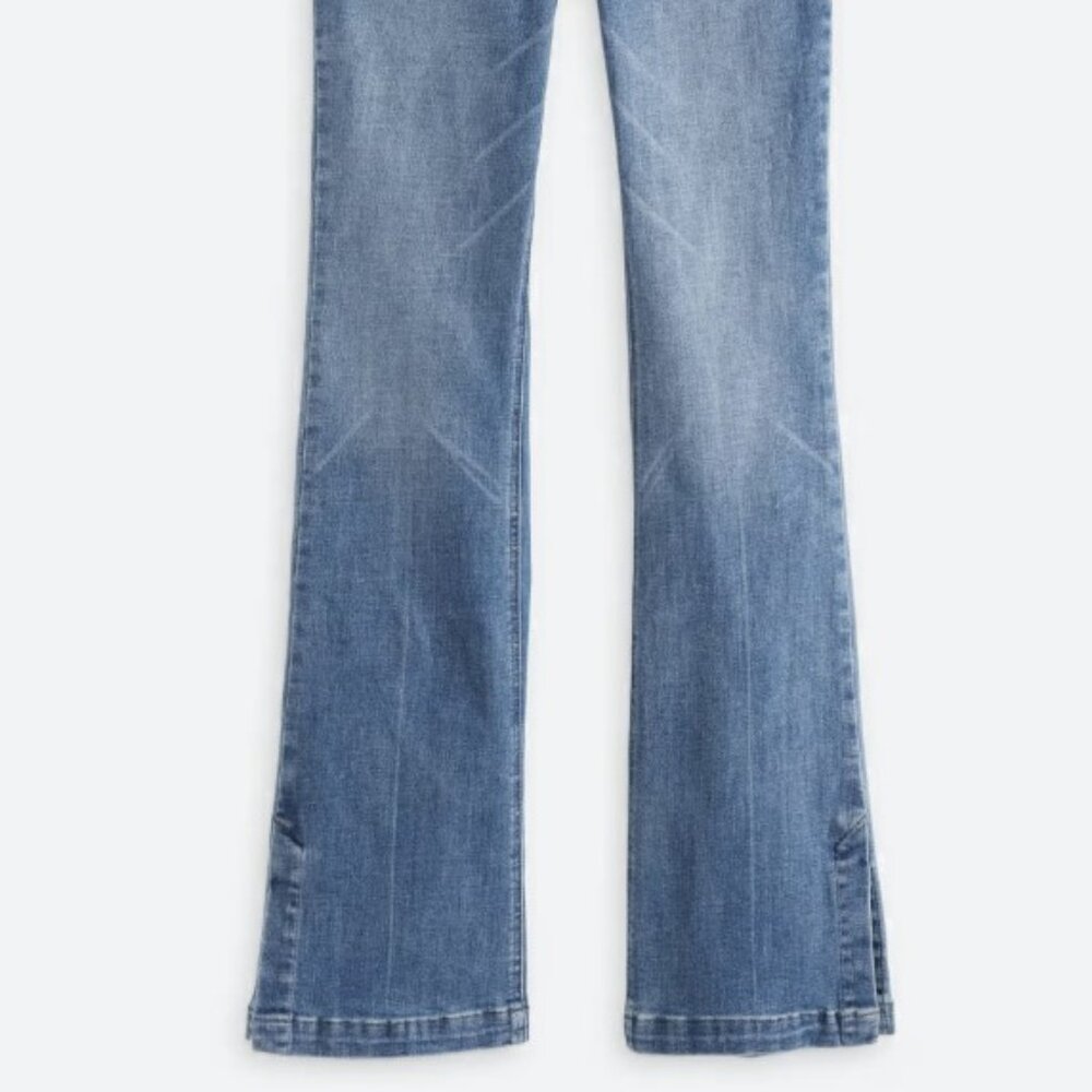 Judy Blue High Waisted Tummy Control Vintage Wash Slim Boot Jean, Size 32 (14)